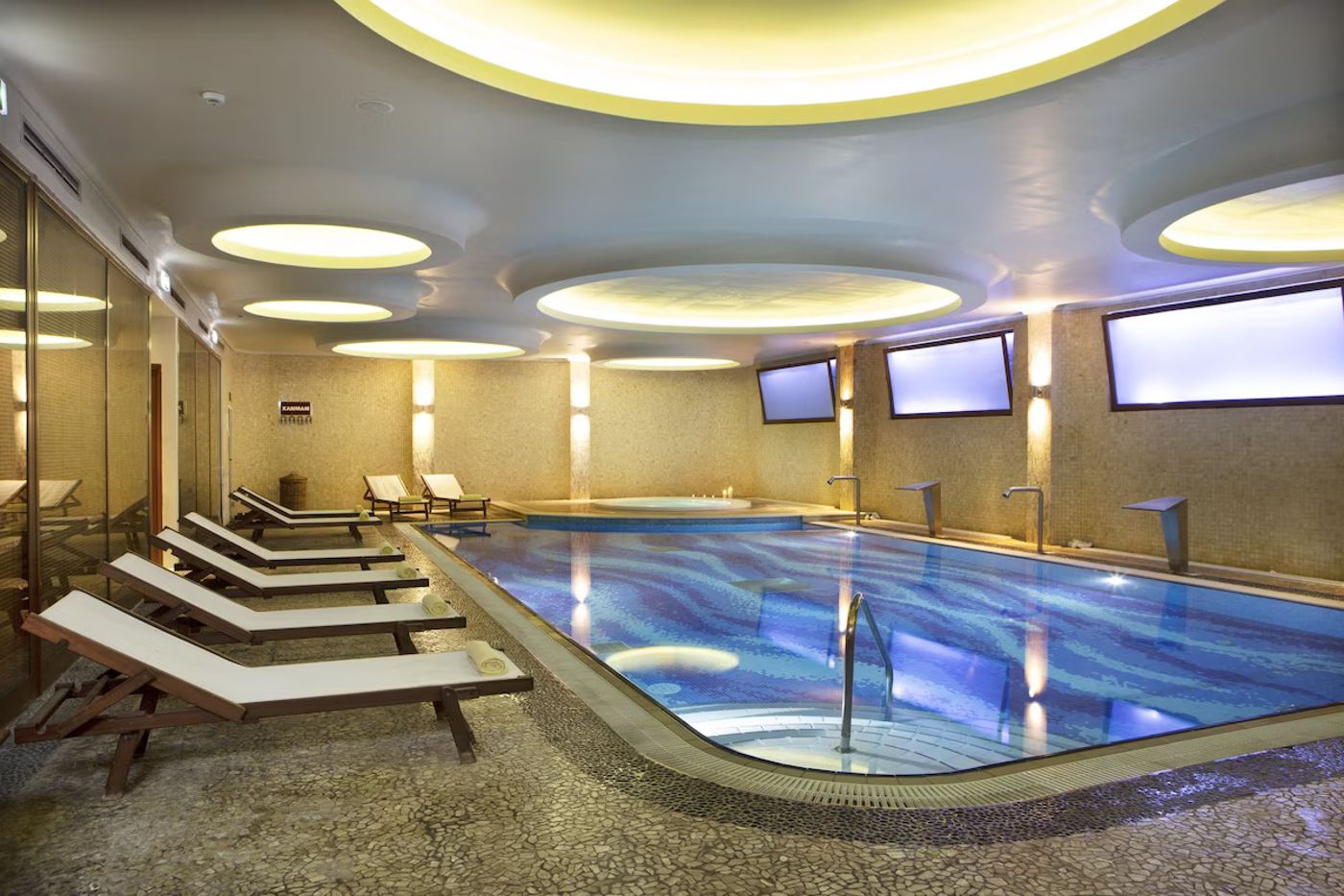 Ramada-Attica-Riviera-Pool-43