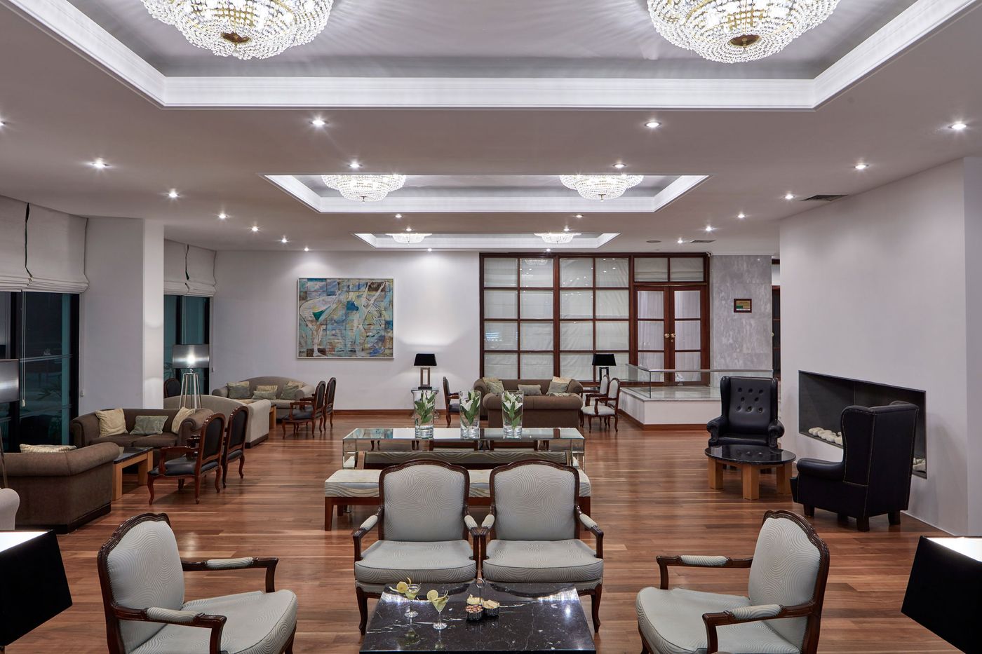 Grecian-Bay-Hotel-Lobby-53