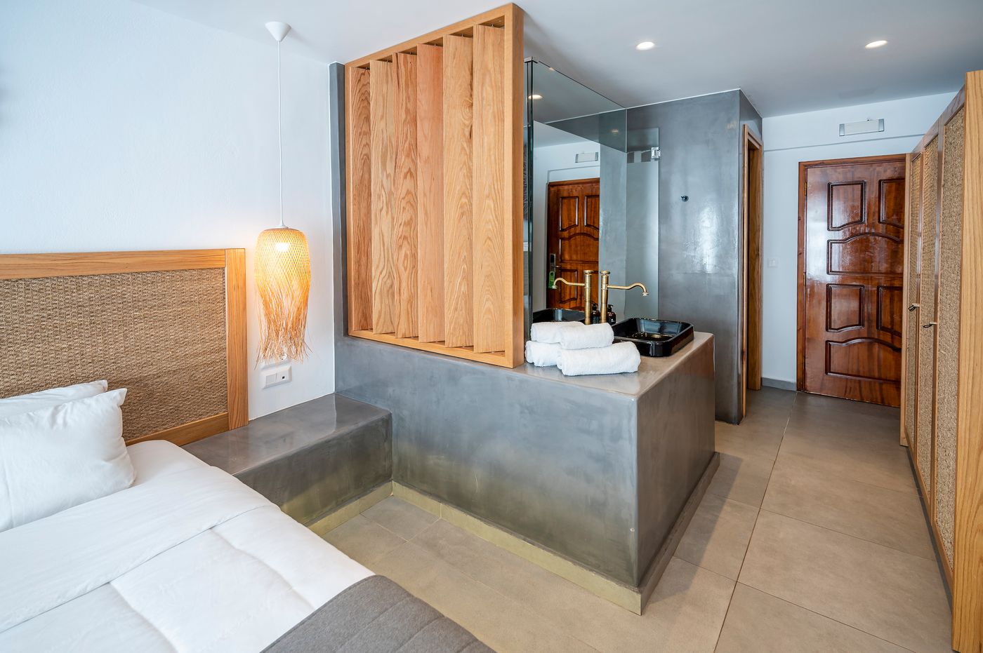 SMY-Mediterranean-White---Adults-Only-Room-41