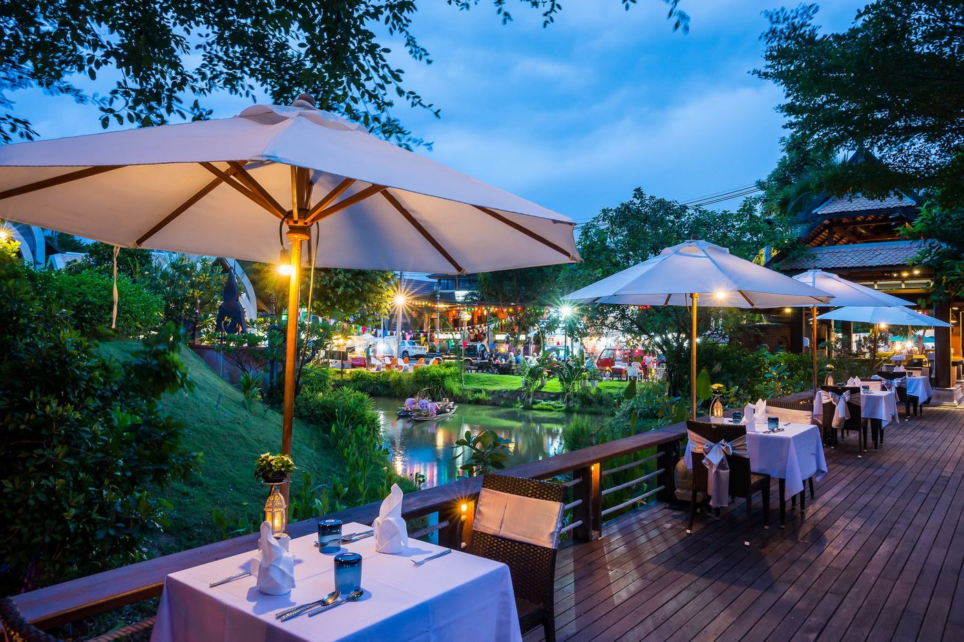 Royal-Muang-Samui-Villas-Restaurant-20