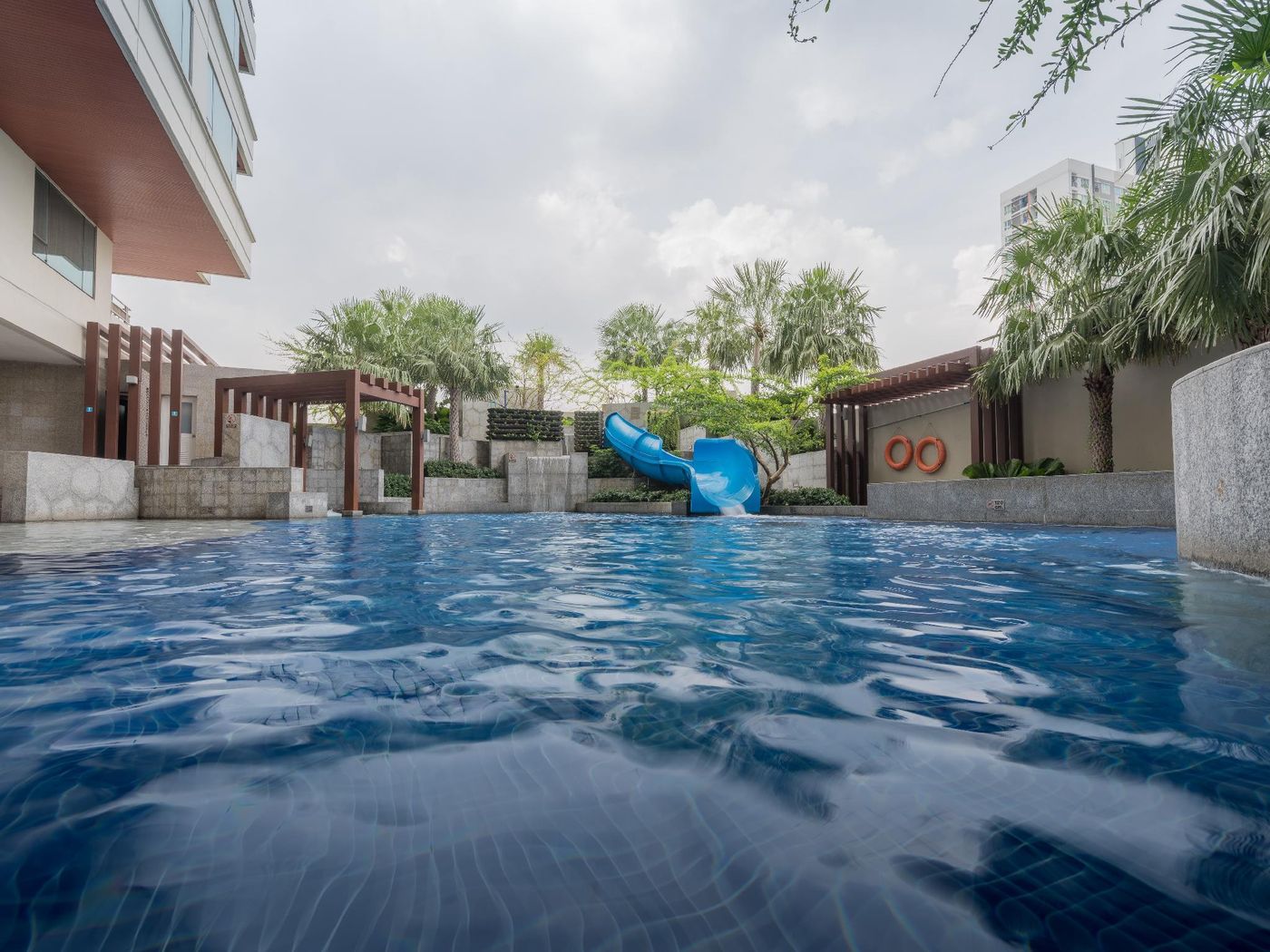 Jasmine-Grande-Residence-Pool-75