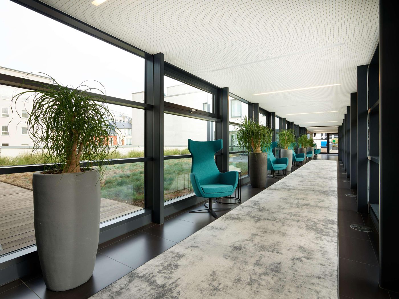 Park-Inn-by-Radisson-Luxembourg-City-Bar-20