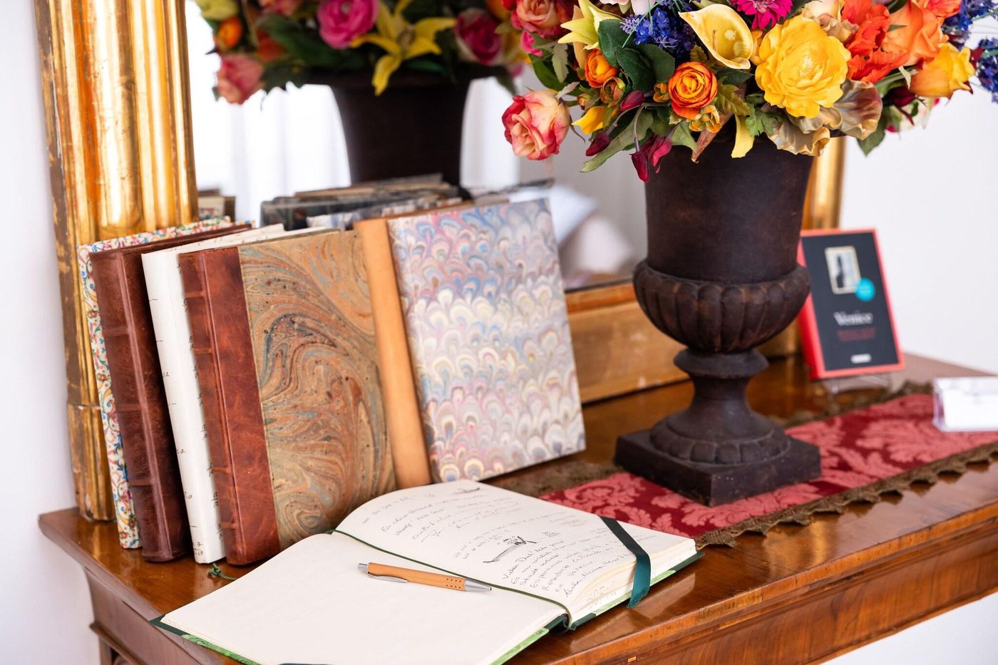 Residence-Ca--Foscolo-Lobby-7