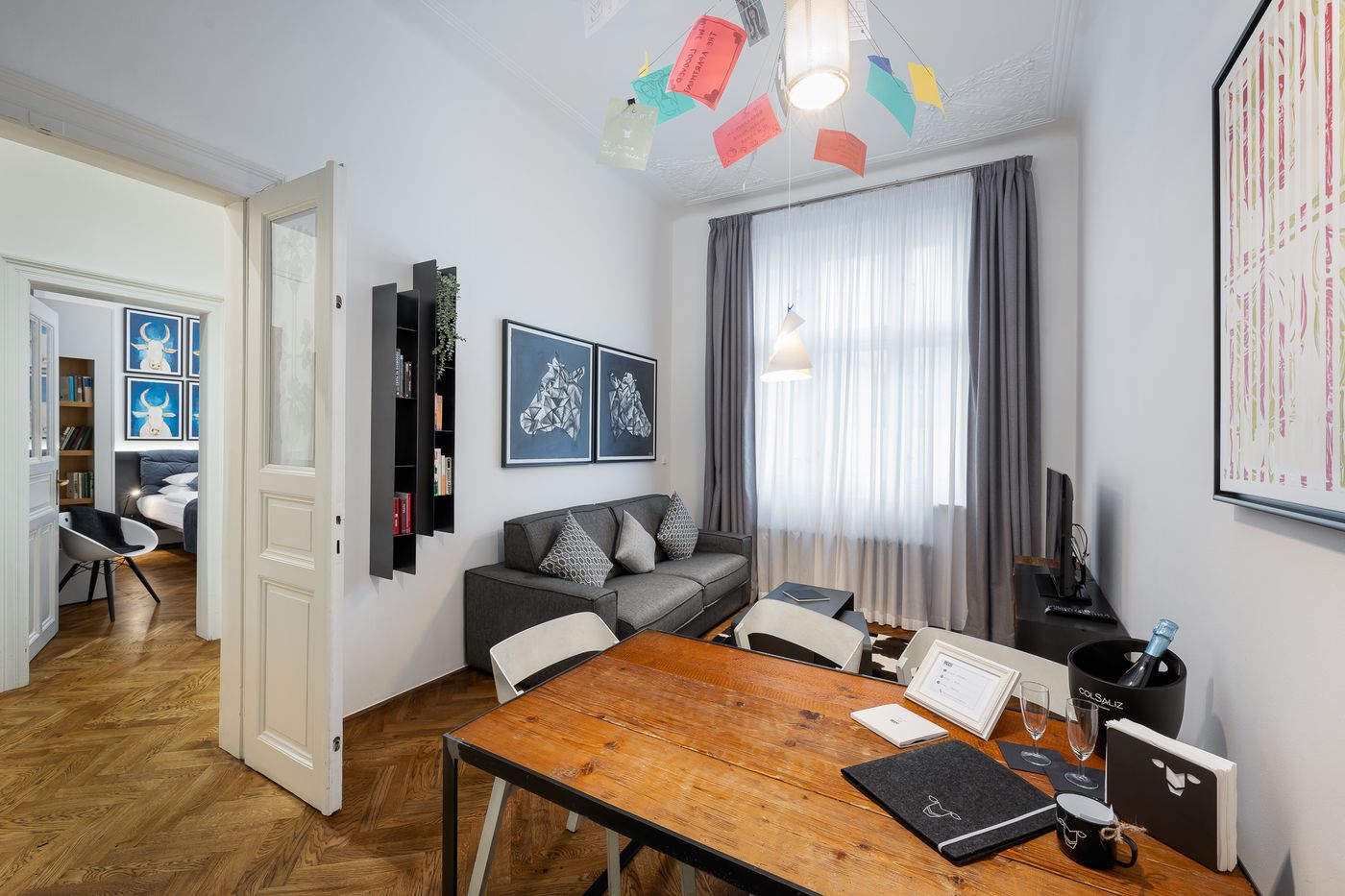 Mooo-Downtown-Room-6