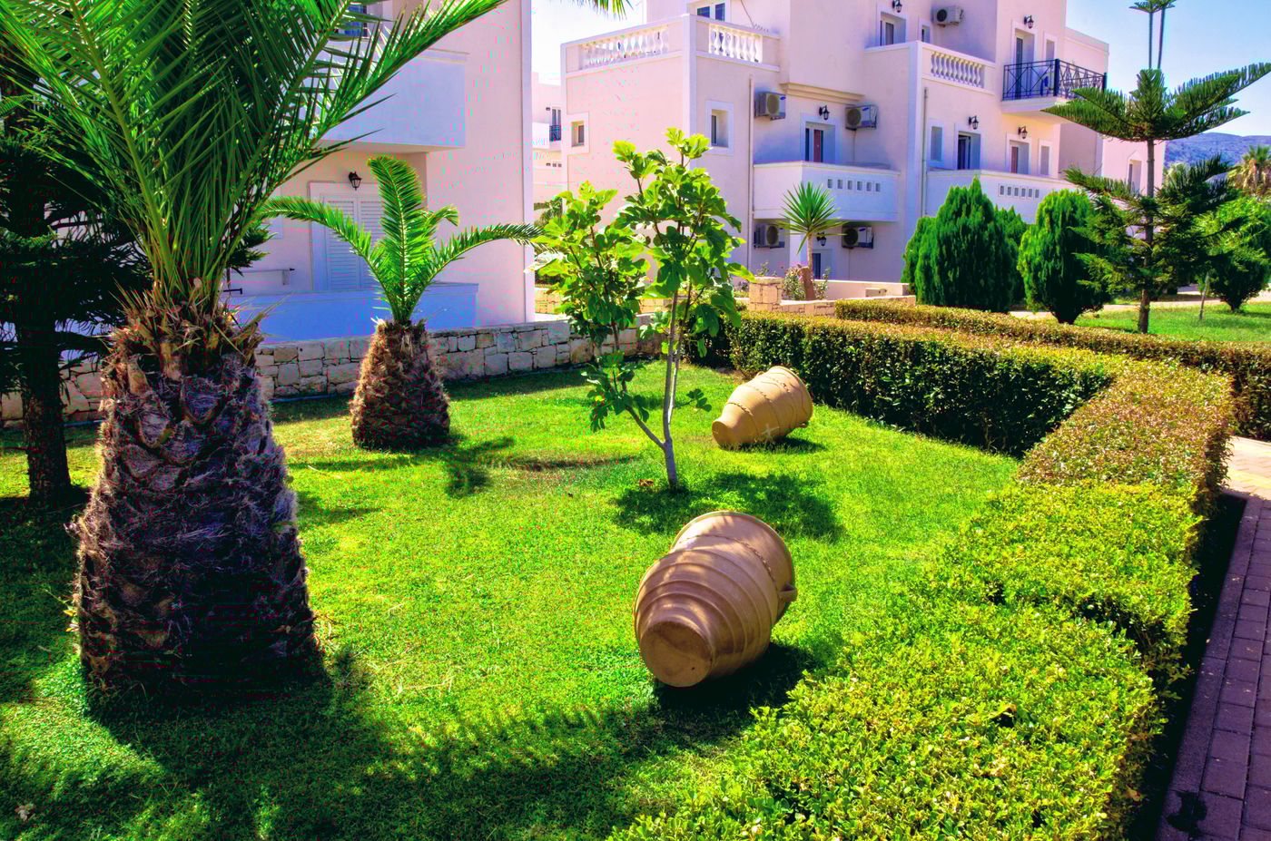 Yiannis-Manos-Apartments-General-view-16