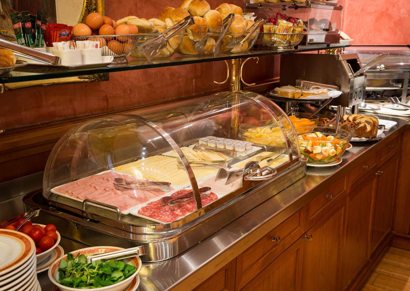 Hotel-Raffaello--Sure-Hotel-Collection-by-Best-Western-Restaurant-39