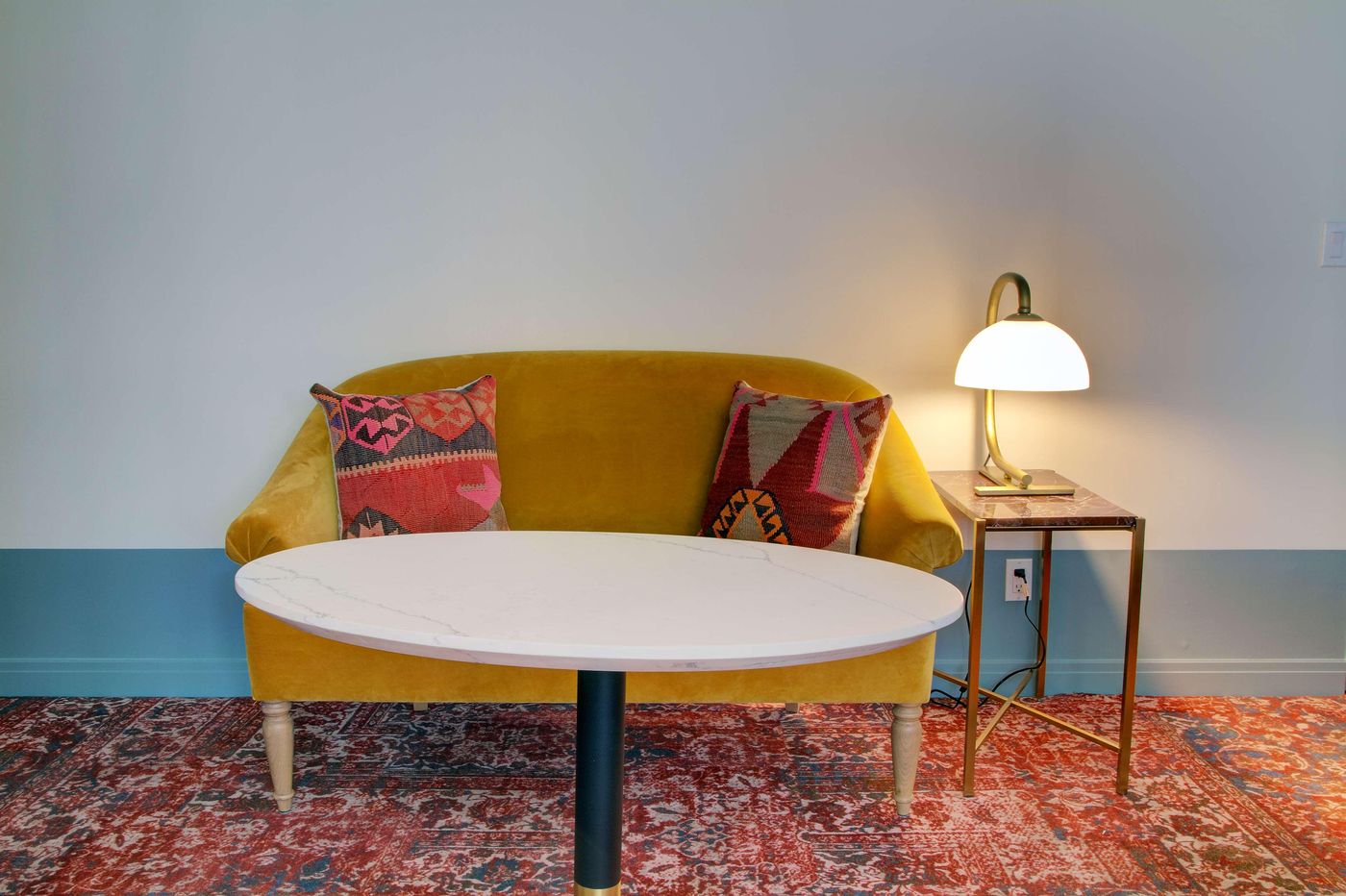 Best-Western-Plus-Hollywood-Hills-Room-17