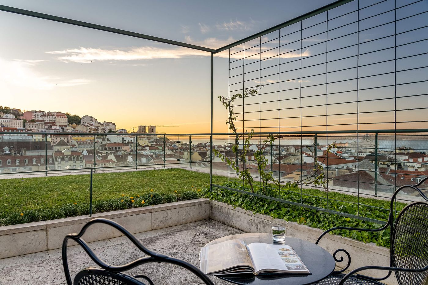 Hotel-do-Chiado-Room-1