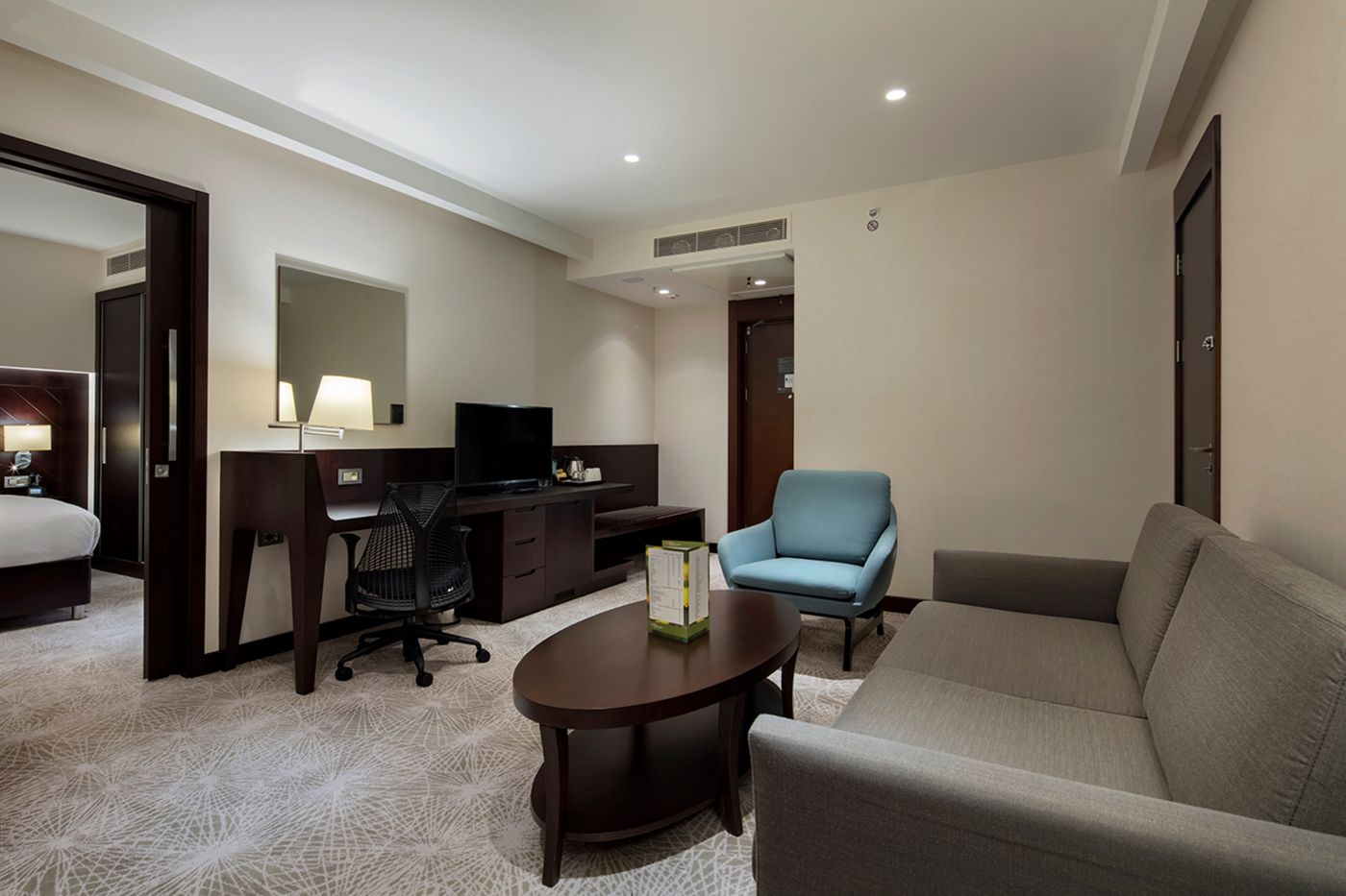 DoubleTree-by-Hilton-Istanbul-Umraniye-Room-9