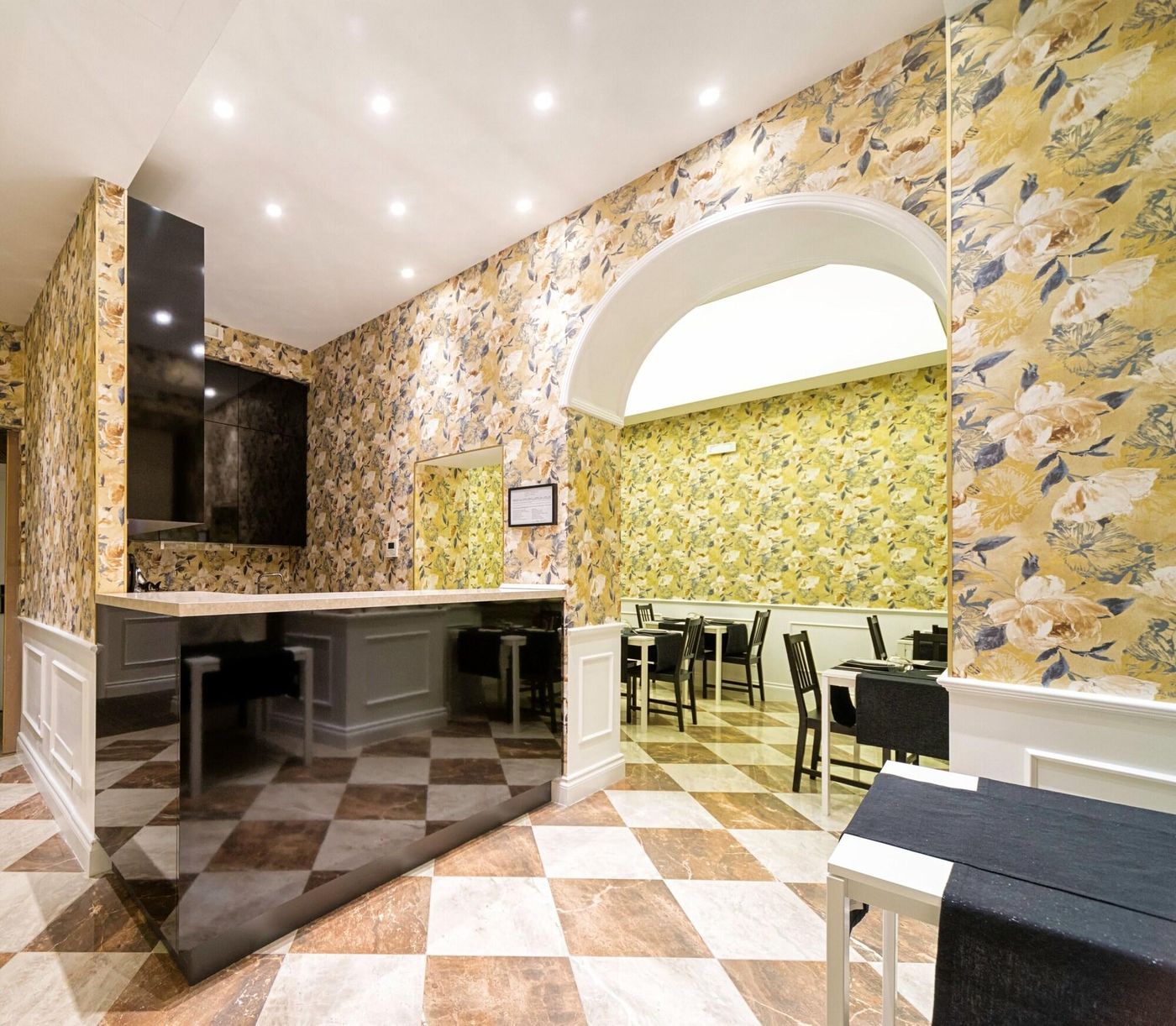 Via-Veneto-Suites-Bar-12