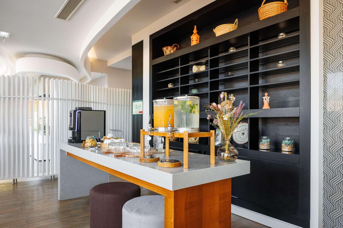 Jupiter-Marina-Hotel---Couples---Spa--Adults-Only--Lobby-47