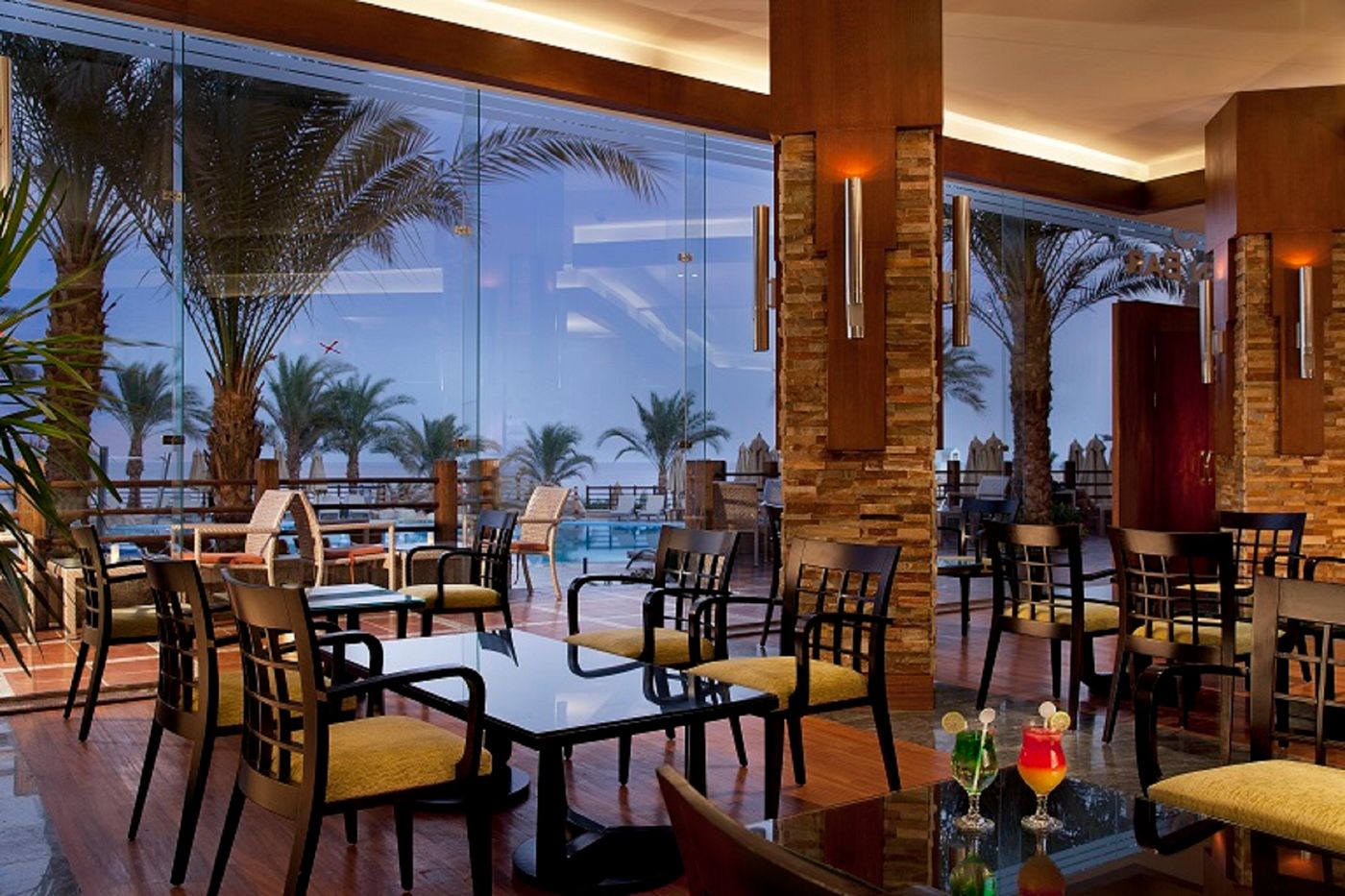 Xperience-Sea-Breeze-Restaurant-24