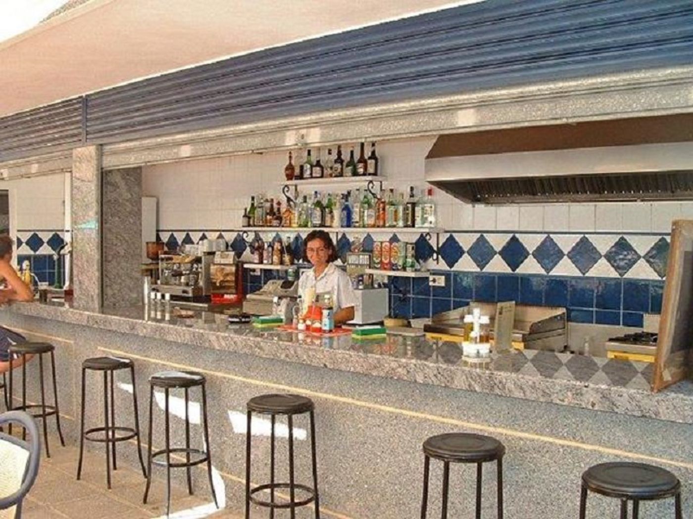 Playazul-Apartments-Bar-24