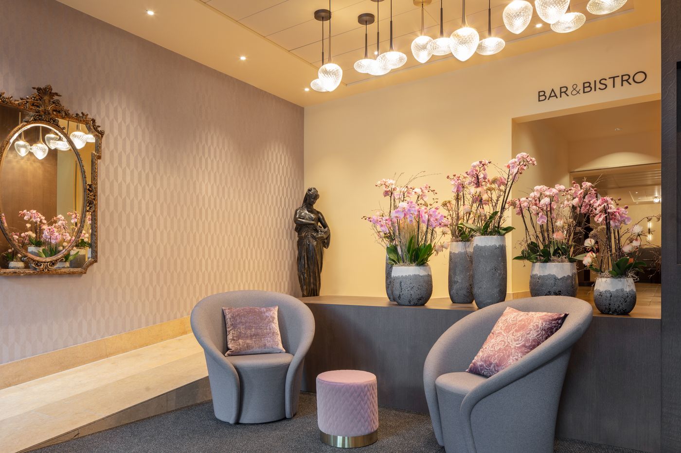 Hotel Victoria-Switzerland-Basel-Lobby-2