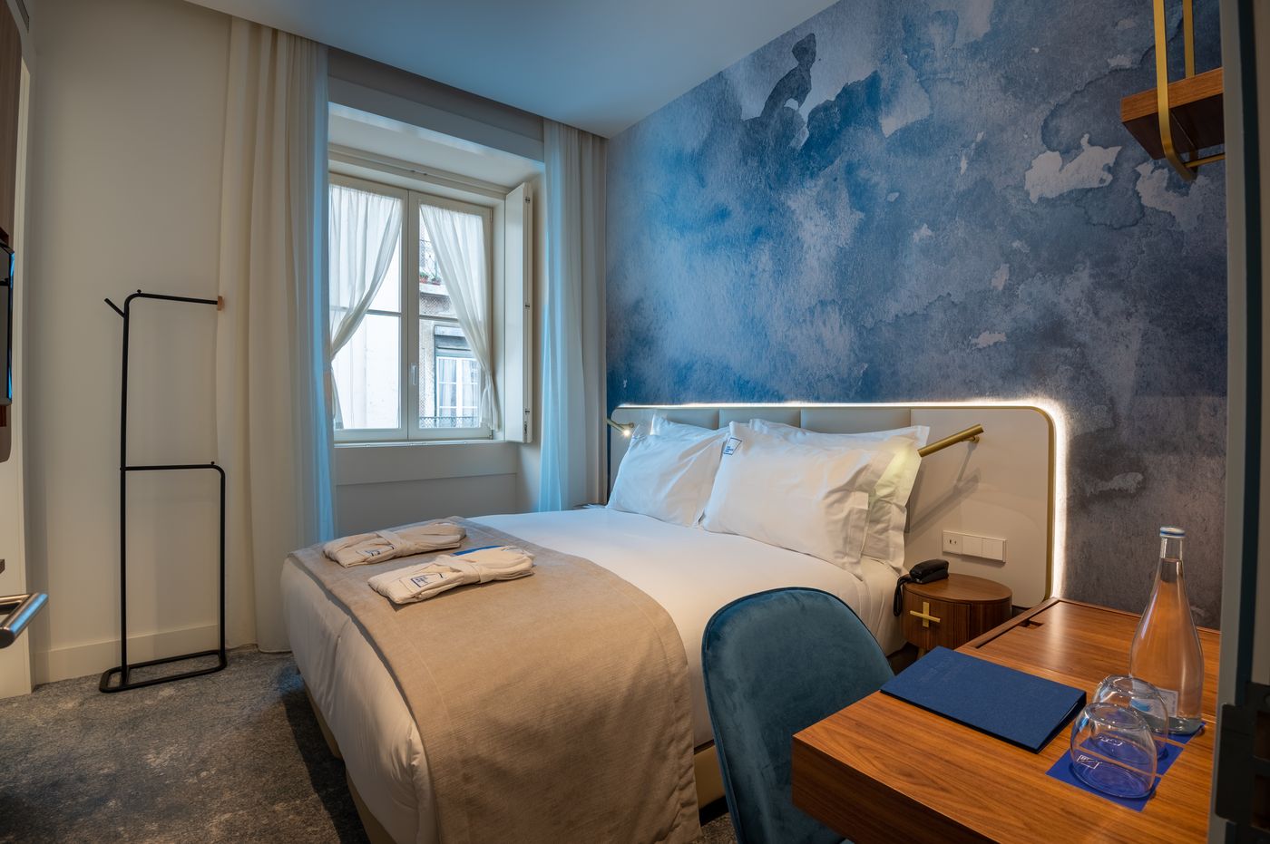 Blue-Liberdade-Hotel-Room-7