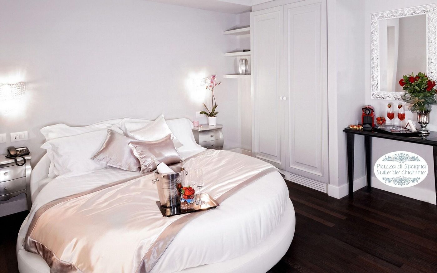 Piazza-Di-Spagna-Suite-De-Charme-Room-13