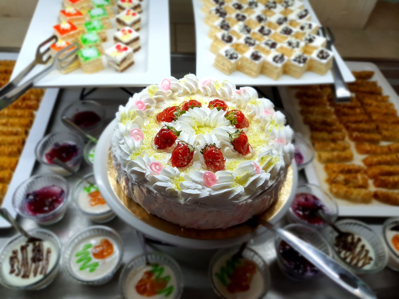 HI-Hotels-Imperial-Resort-Restaurant-55