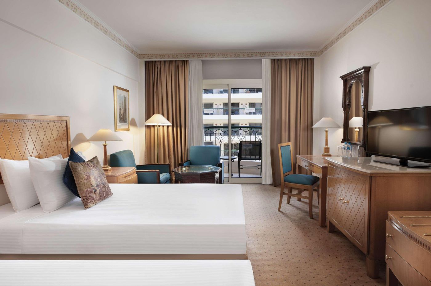 Steigenberger-Nile-Palace-Luxor-Room-49