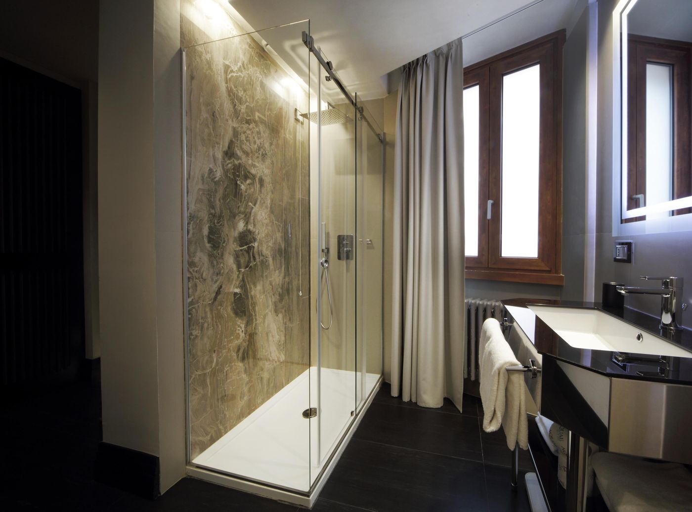 Unica-Suites-Roma-Room-43