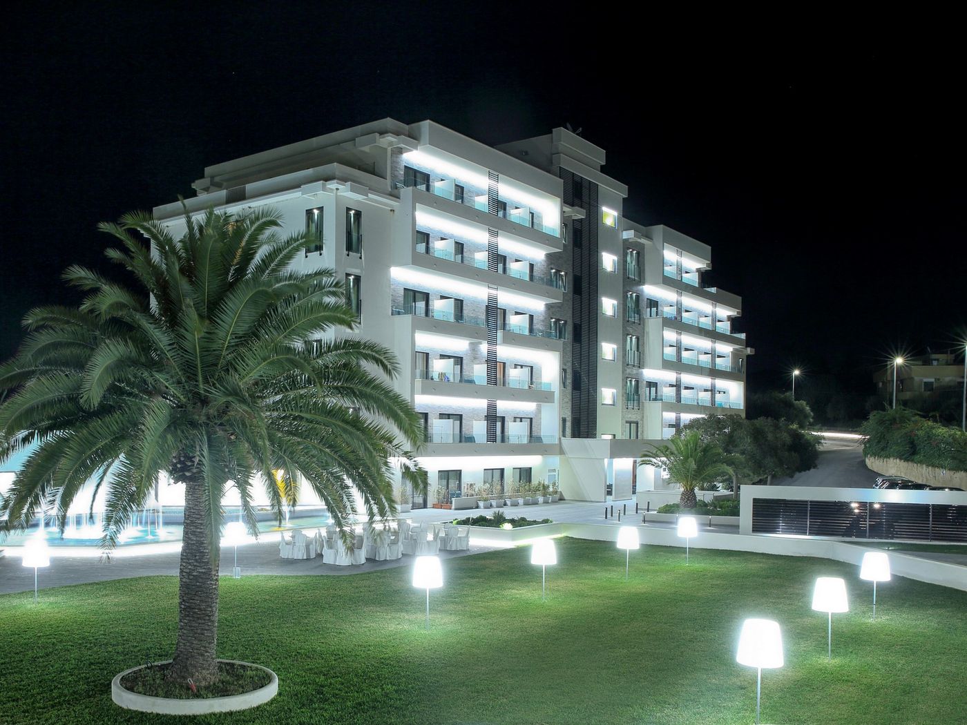 Hotel-Santa-Lucia-Le-Sabbie-d-Oro-General-view-3