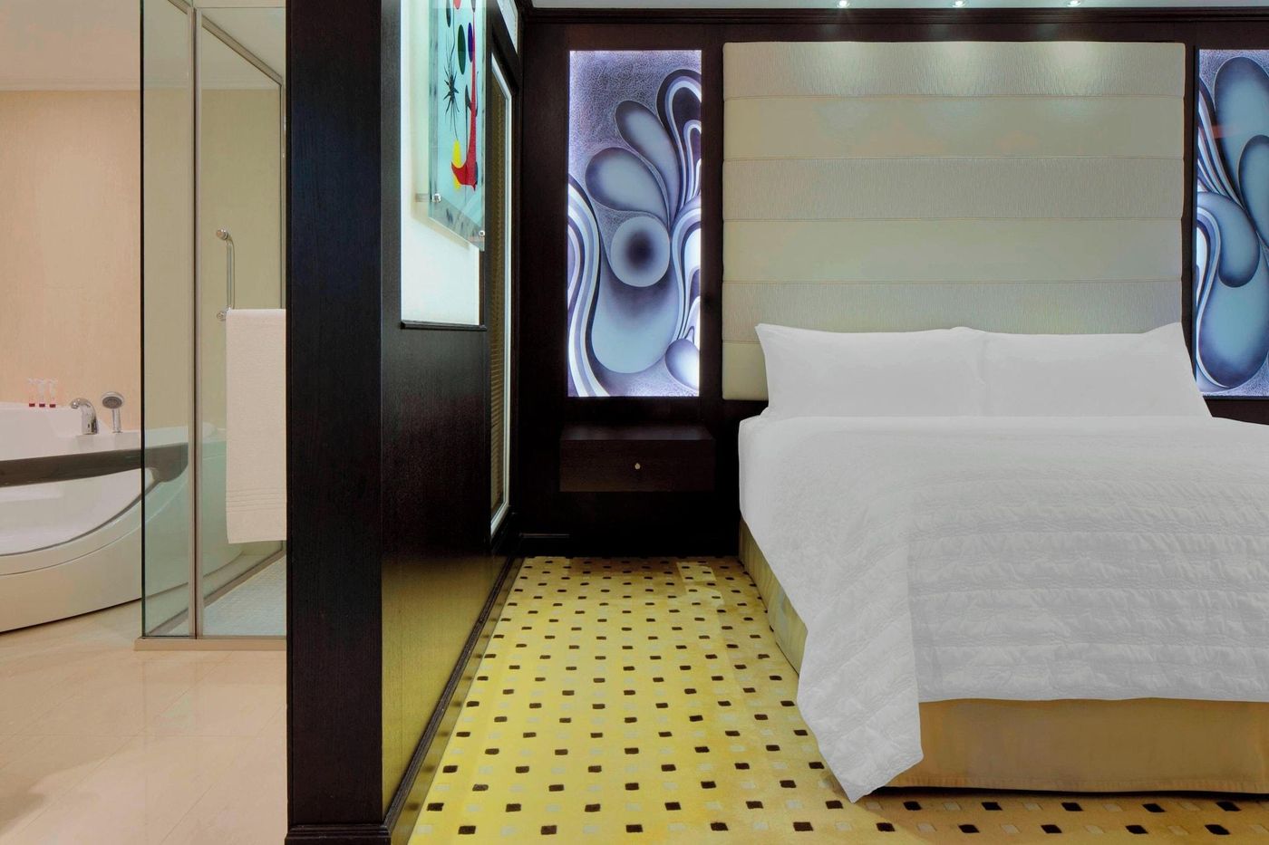 Le-Meridien-Dubai-Hotel---Conference-Centre-Room-53