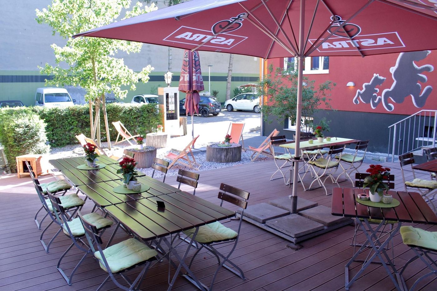 Holi-Hostel-Hotel-Terrace-34