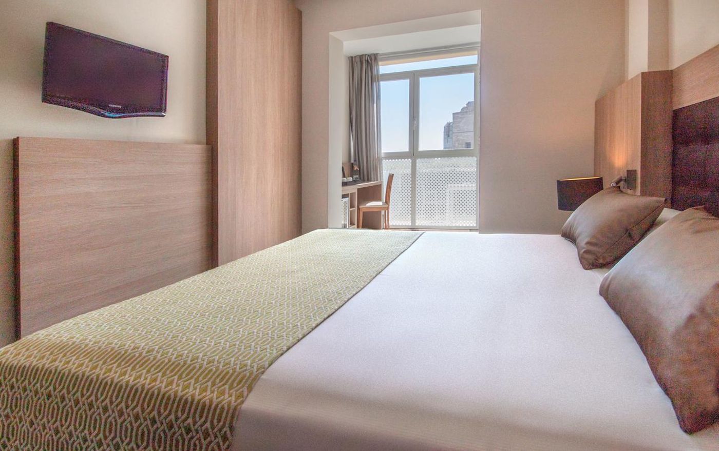 Catalonia-Mirador-des-Port-Room-47