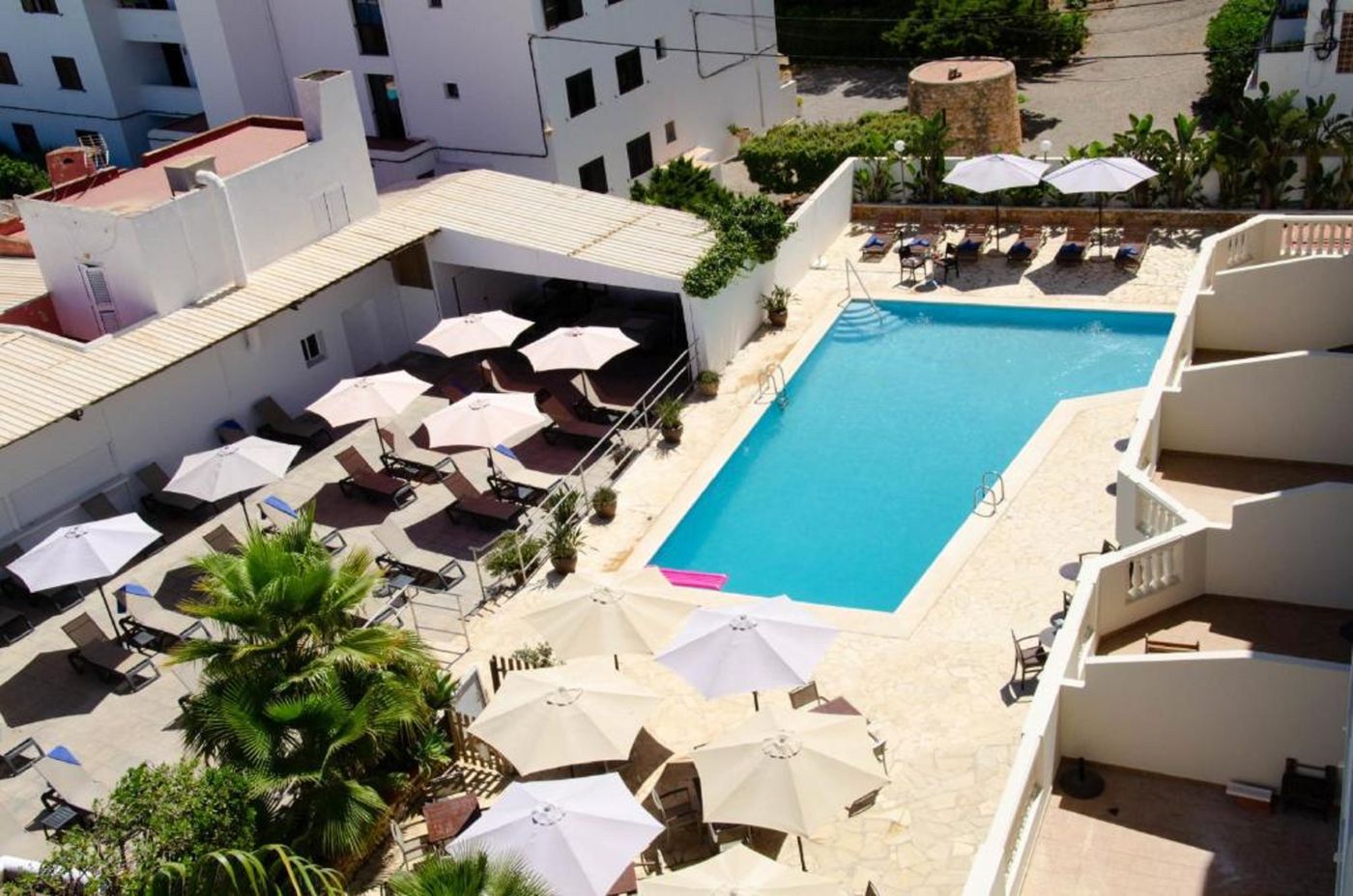 Paraiso-Beach-by-LLUM-ONLY-ADULTS-General-view-2