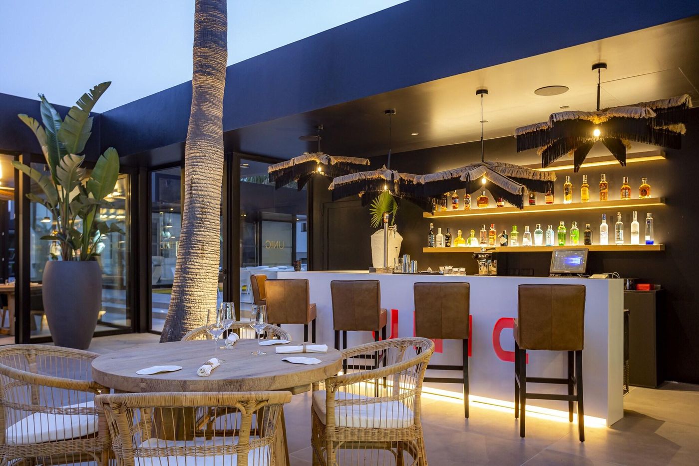 Migjorn-Ibiza-Suites-and-Spa--Restaurant-47