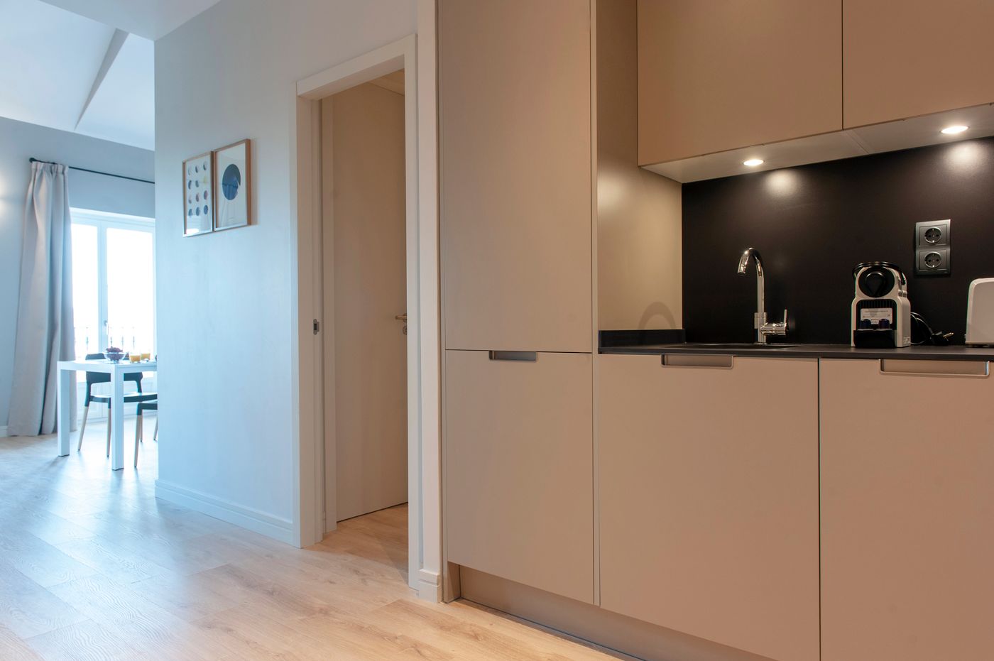 MH-Apartments-Central-Madrid-Room-19