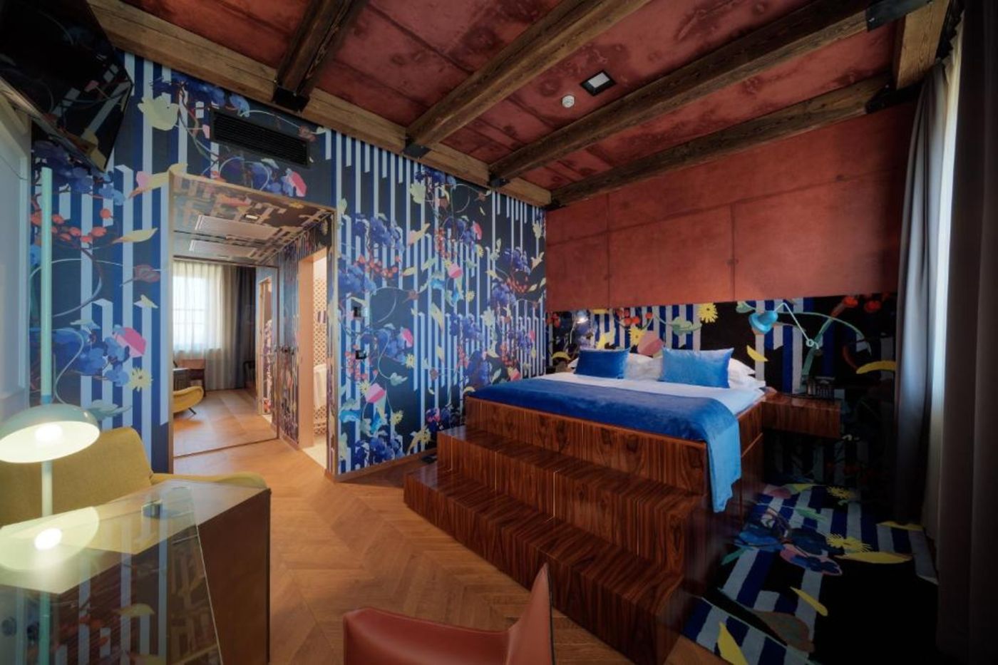 Winery---Design-Hotel-Roxanich-Room-33