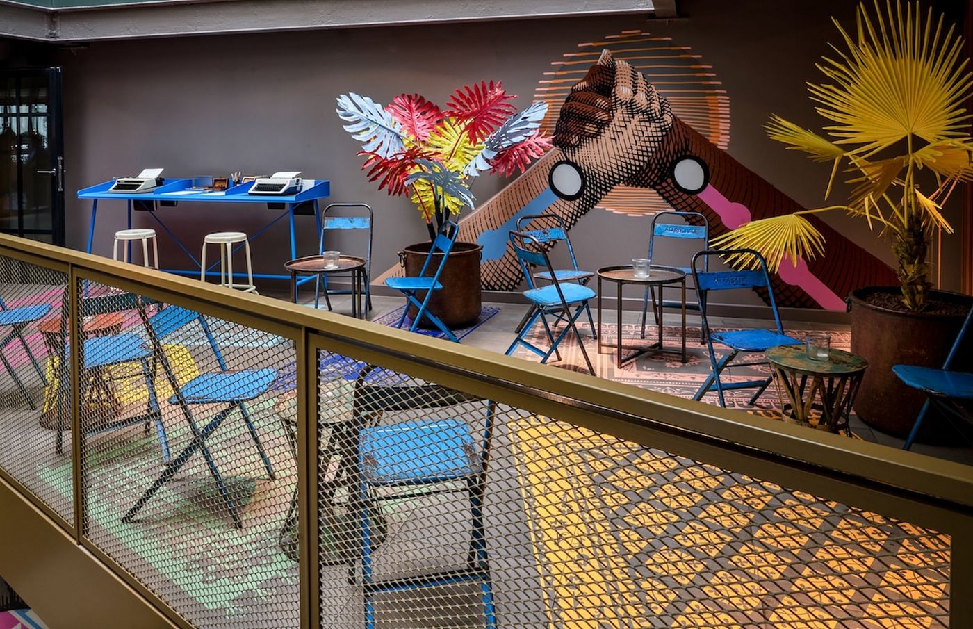 Mercure-Paris-Terminus-Nord-Lobby-9