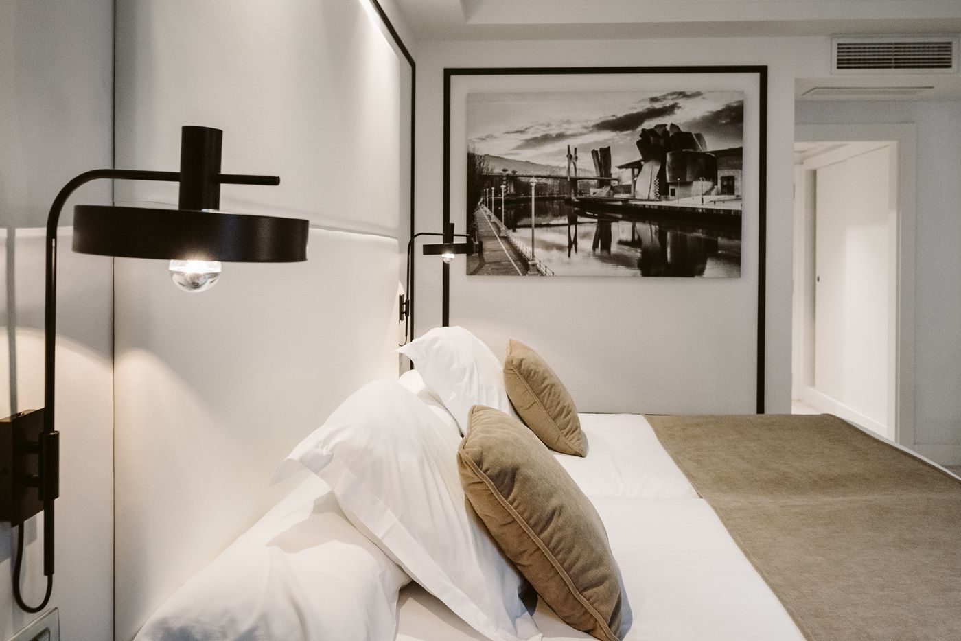 Abando-Spain-BILBAO-Room-7