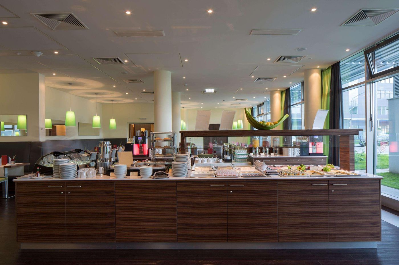 Austria Trend Hotel Doppio - Austria - Vienna - Restaurant - 2