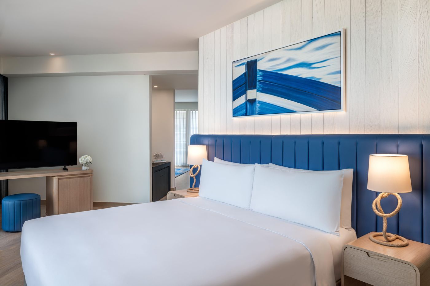 Crowne-Plaza-Hotel-Abu-Dhabi-Yas-Island-Room-27