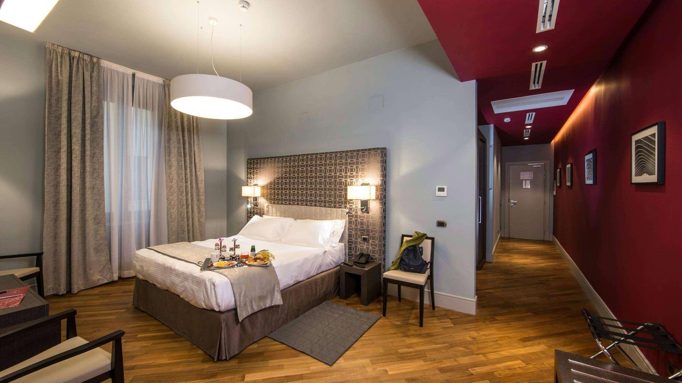 Monti-Palace-Hotel-Room-32