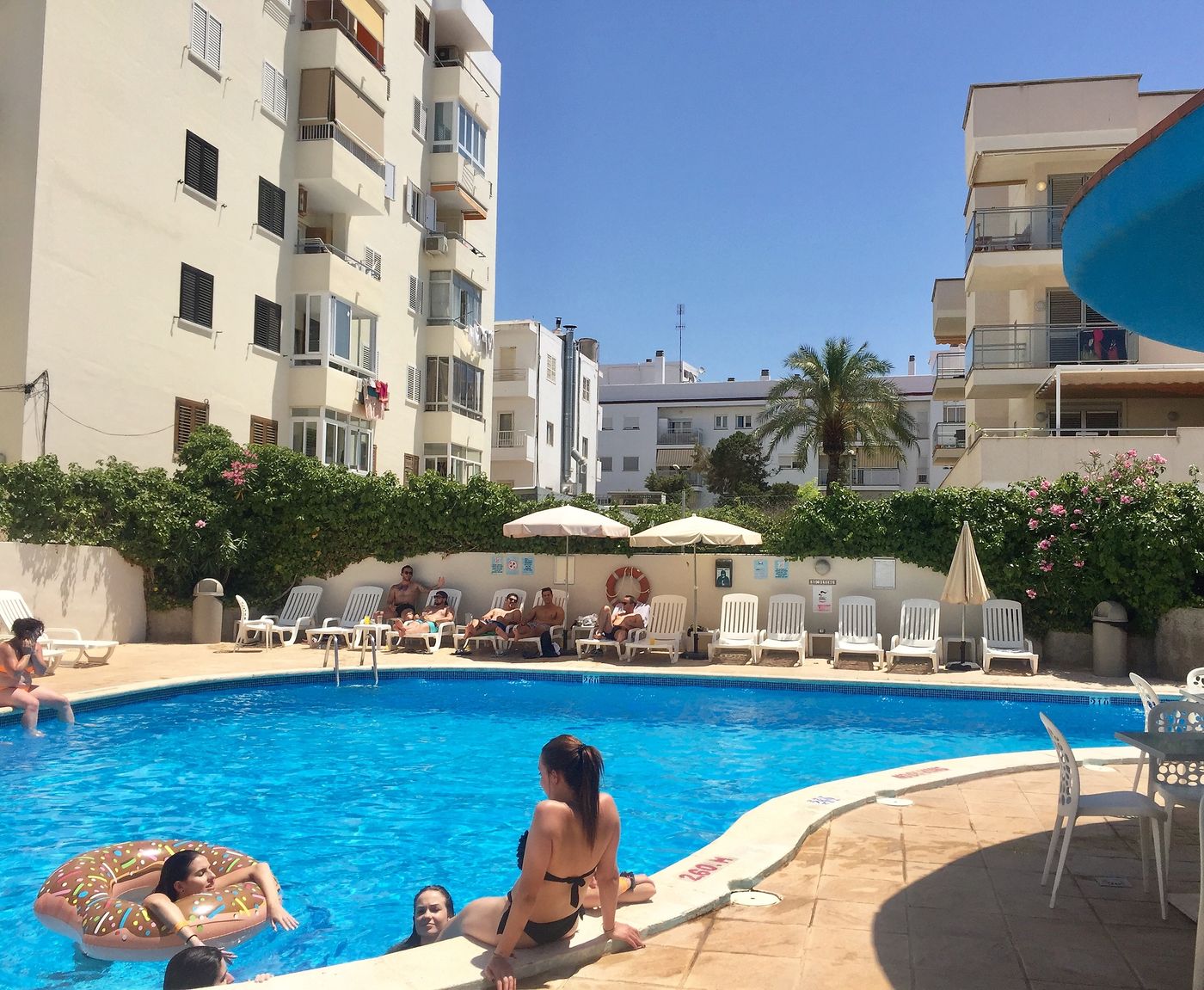 Poniente Playa Apartments