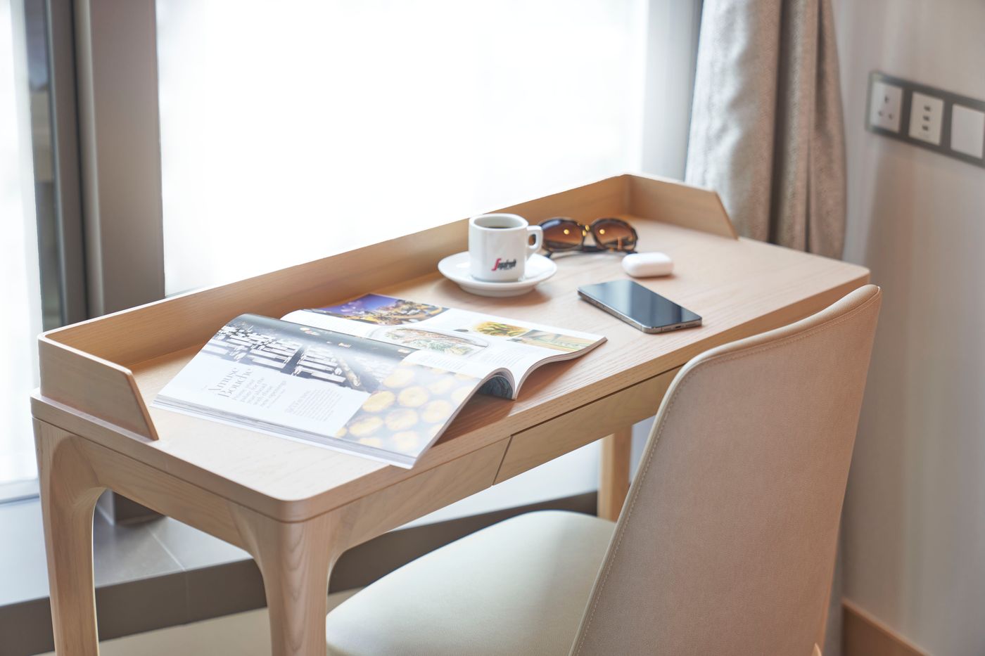 Y-Hotel-Hong-Kong-Room-13