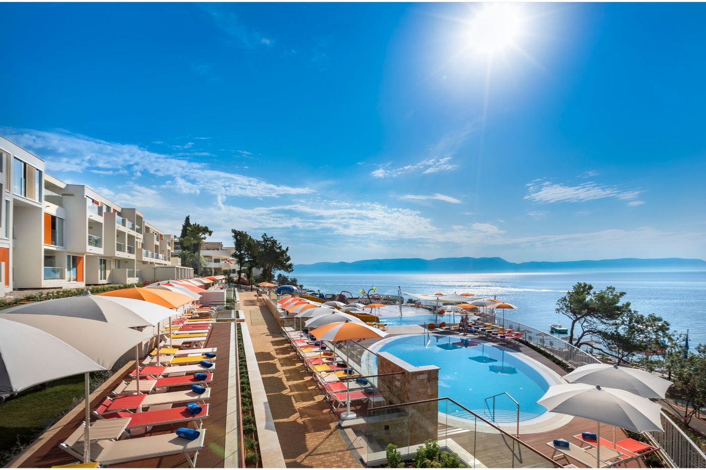 Girandella-Resort-Valamar-Collection-Family-Hotel-Pool-7