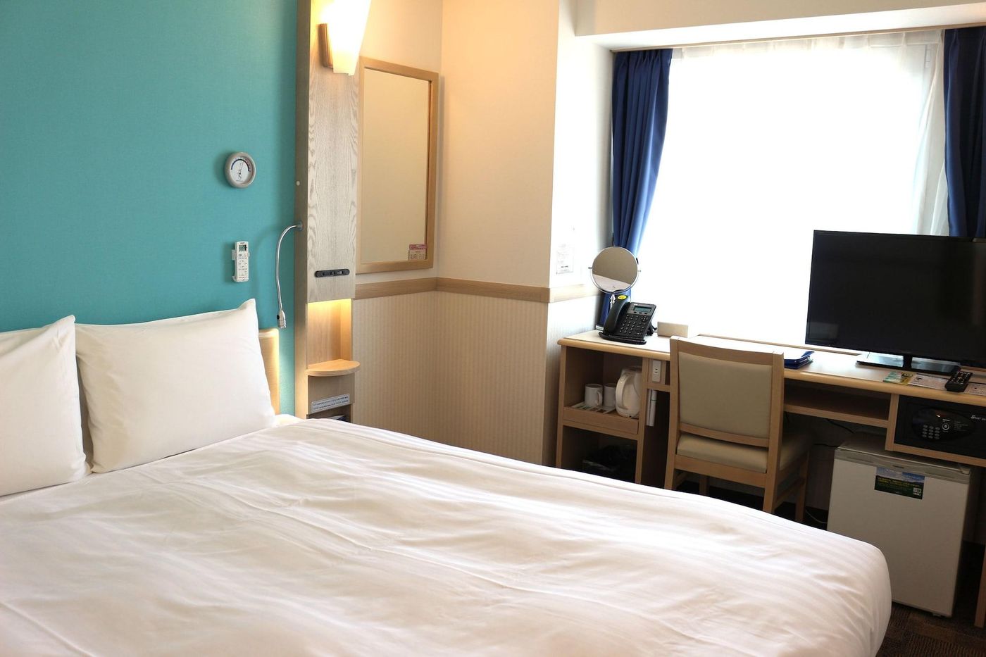 Toyoko Inn Tsukuba Express Misato Chuo-eki-Japan-MISATO-Room-6