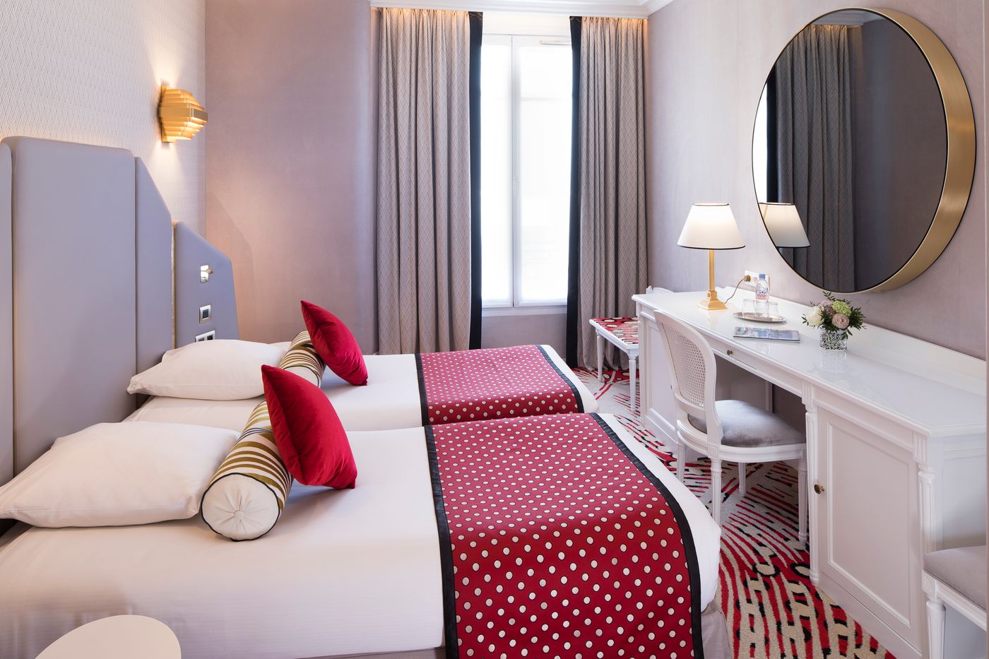 Hotel-Victor-Hugo-Paris-Kleber-Room-25