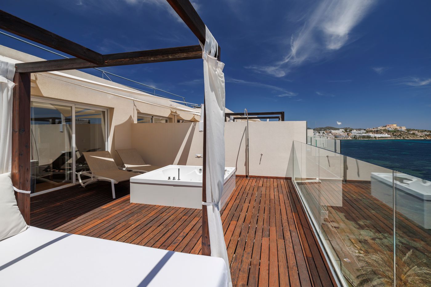 Hotel-Torre-Del-Mar-Room-13