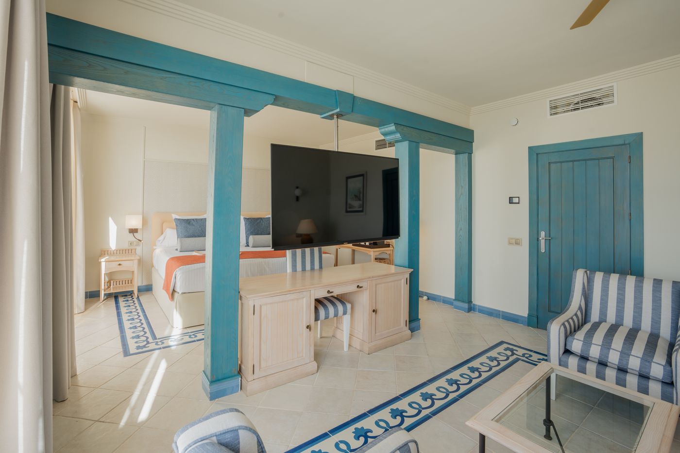 Hotel-LIVVO-Volc--n-Lanzarote-Room-42