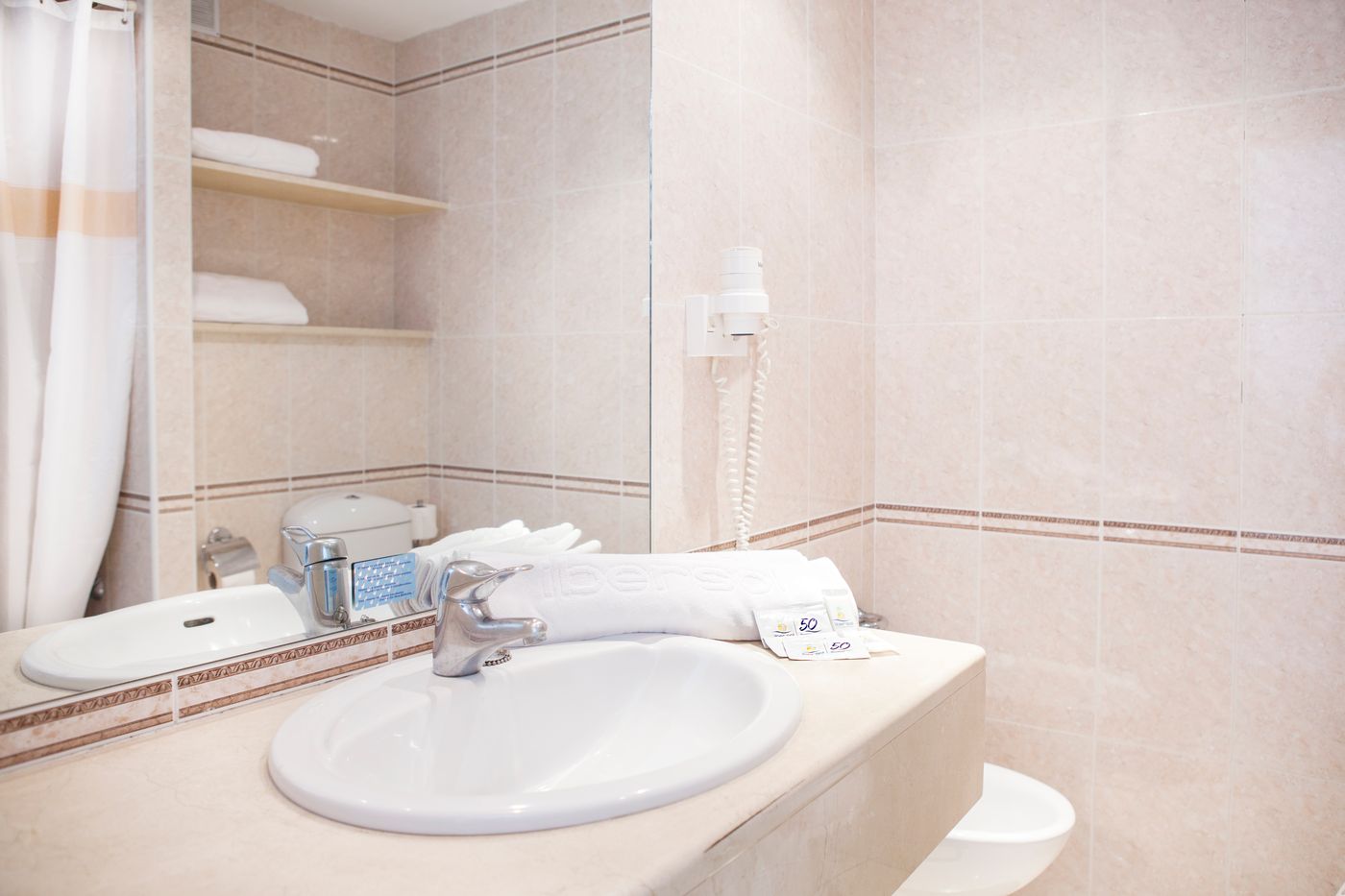 Hotel-Alay---Adults-Only-Room-46