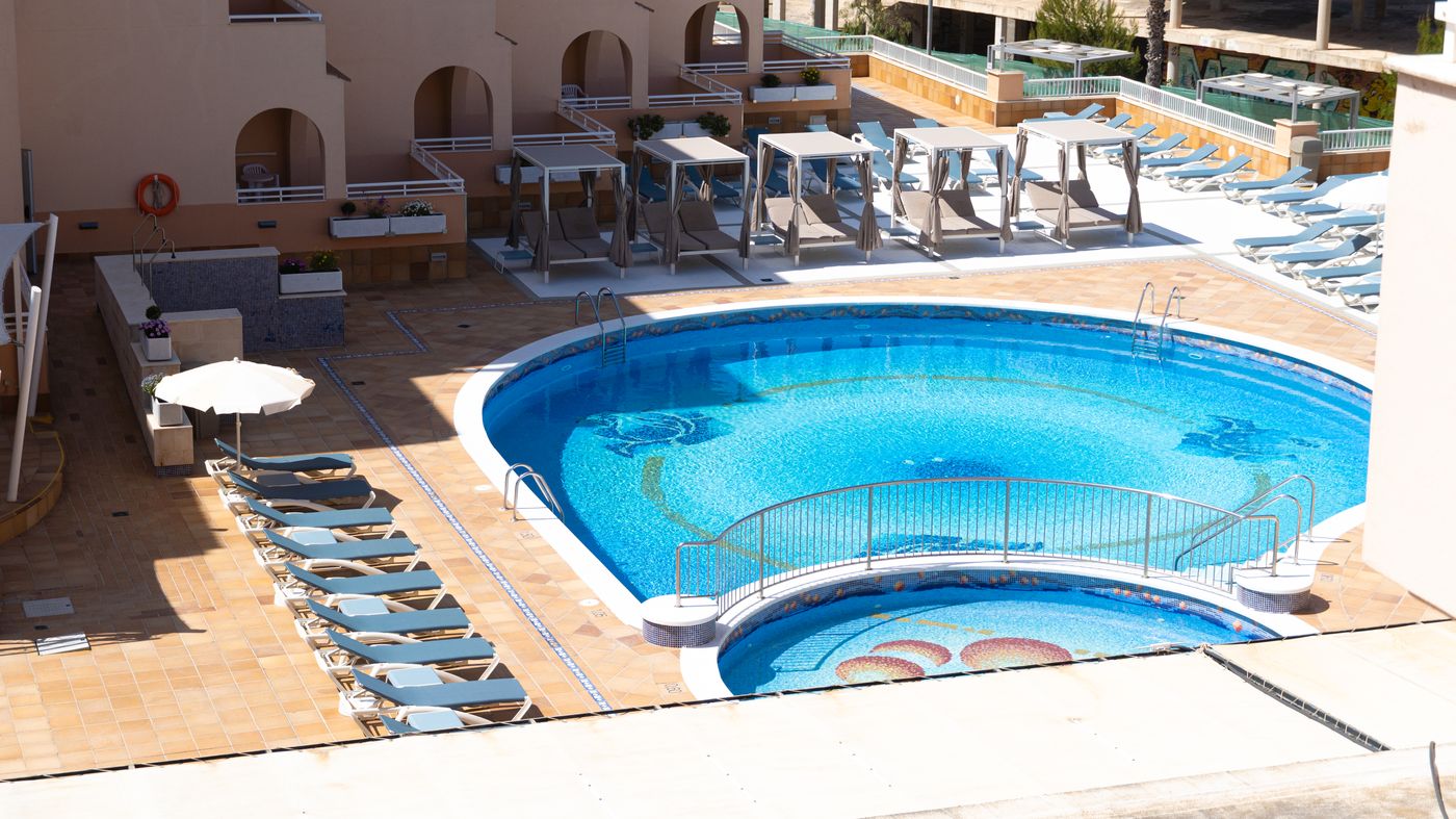 Rosamar-Aparthotel-All-Inclusive-Room-10