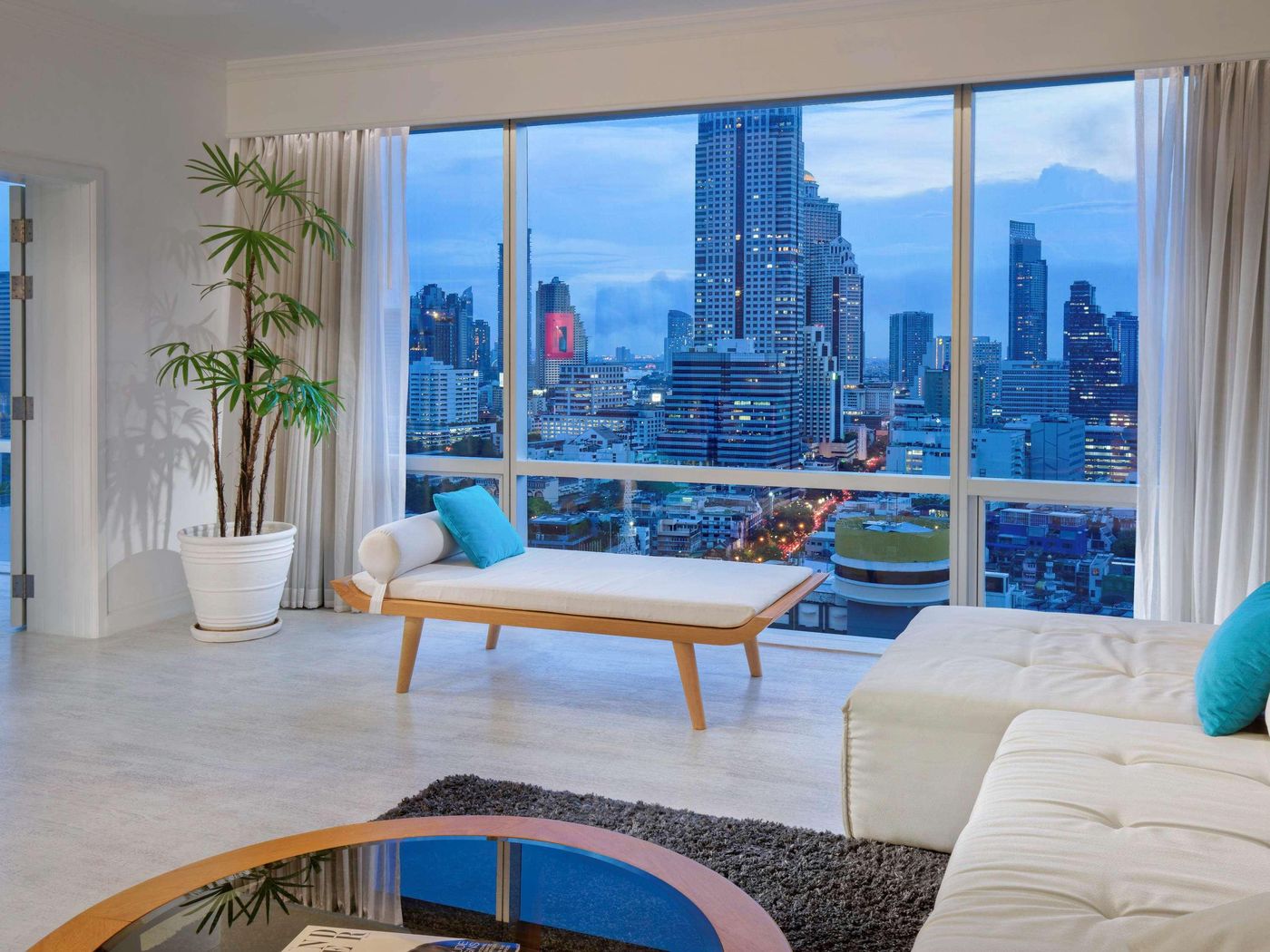 Pullman-Bangkok-Hotel-G-Room-8