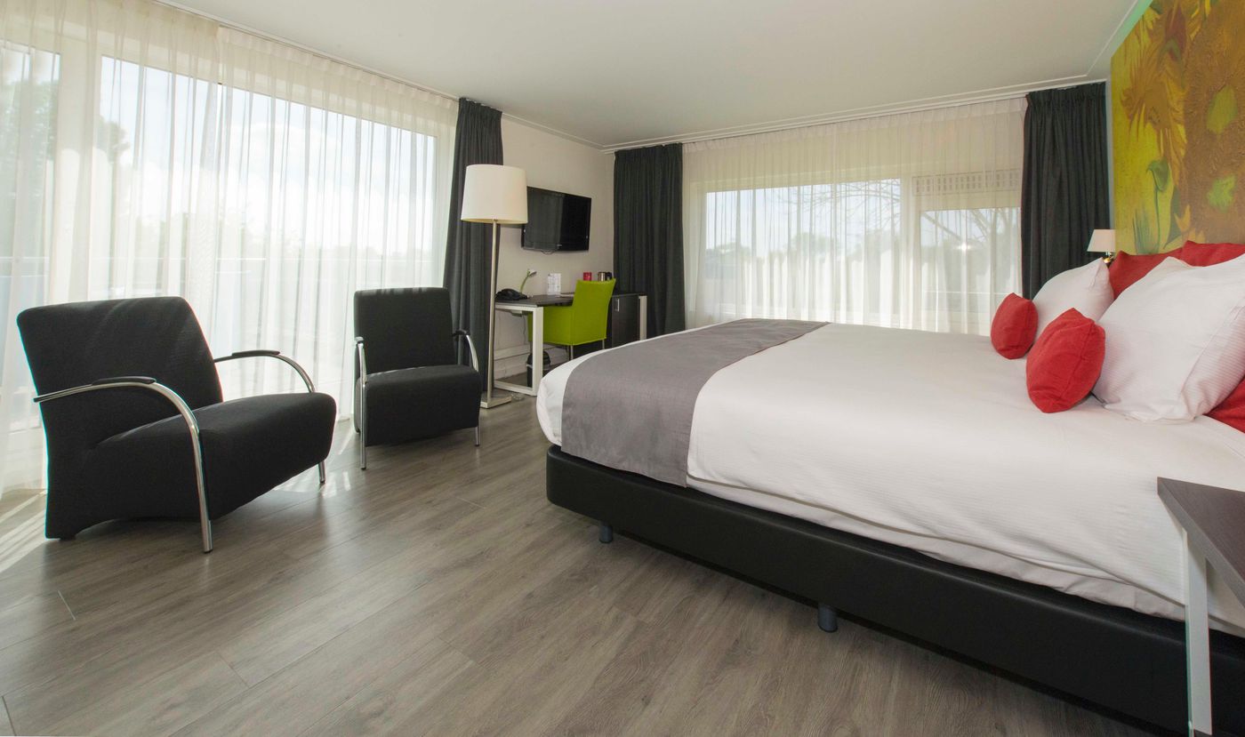 Grand-Hotel-Amstelveen-Room-10