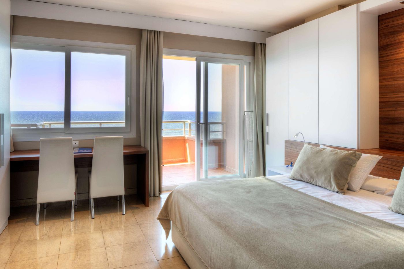 Sunway-Playa-Golf-Sitges-Room-36