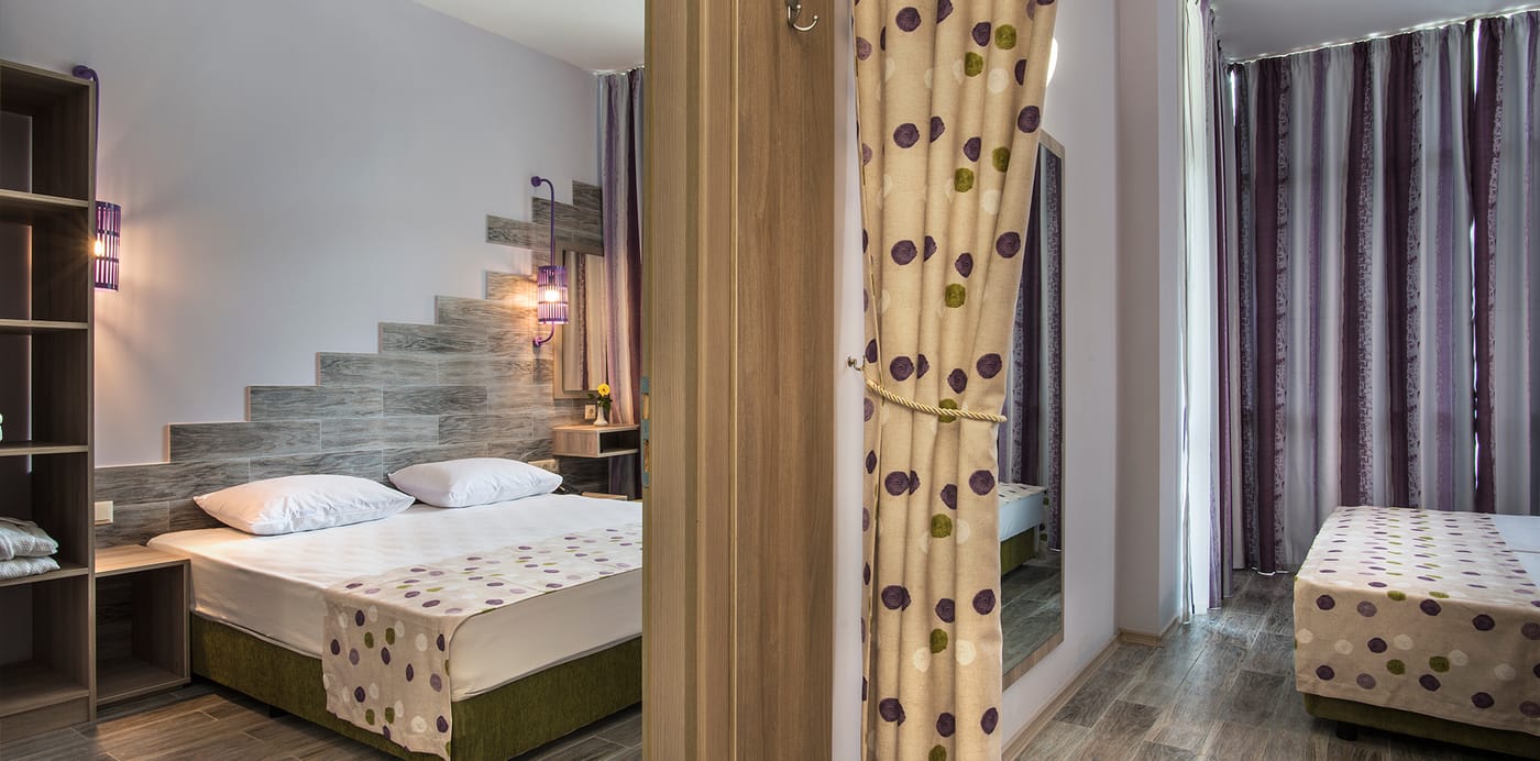 HI-Hotels-Imperial-Resort-Room-33