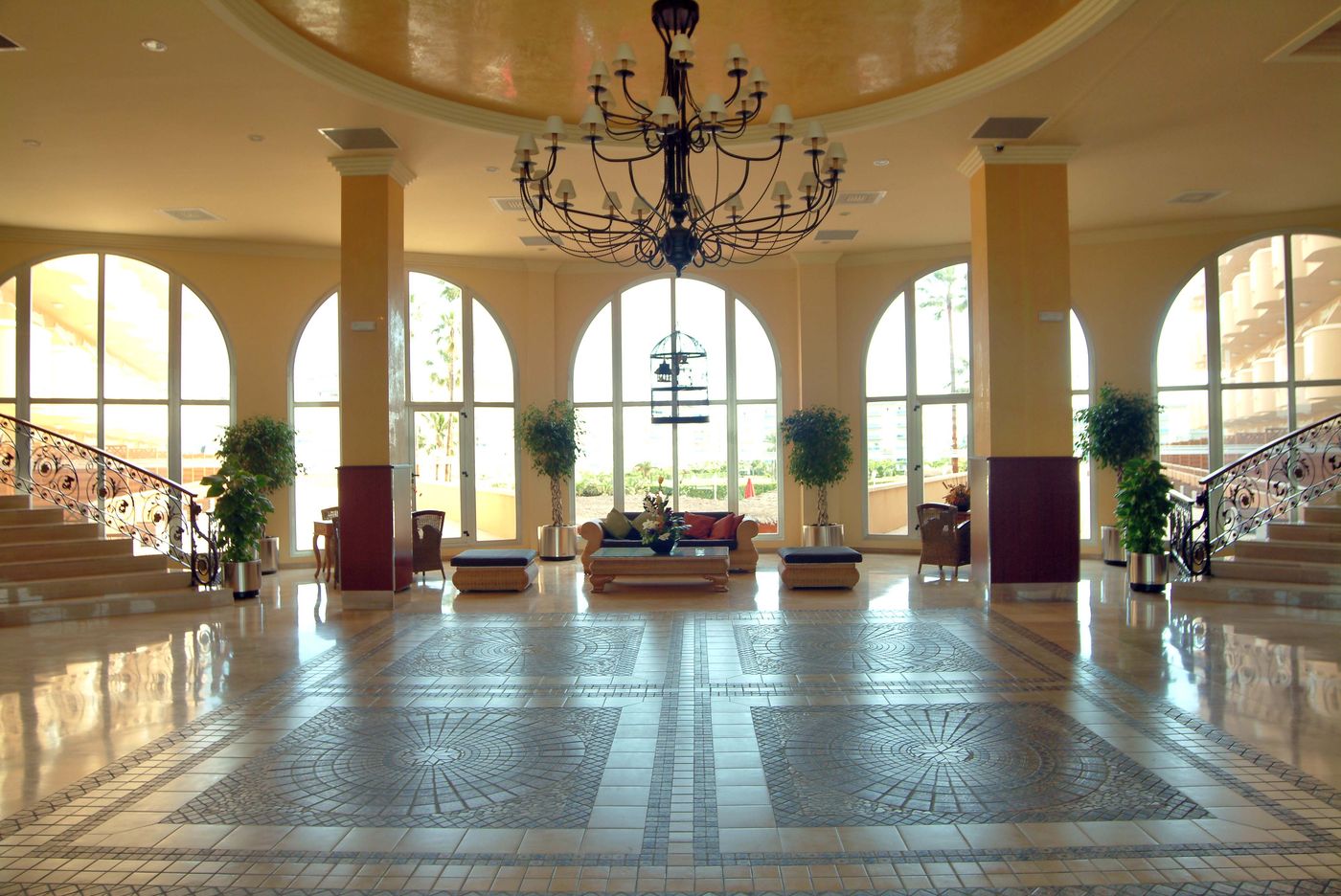 Ohtels-La-Hacienda-Lobby-50